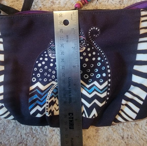 Laurel Burch Crossbody Handbag with cats - Picture 6 of 6